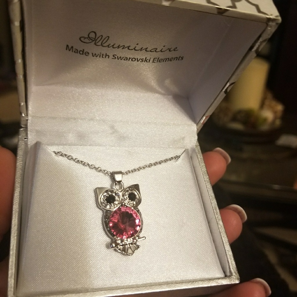 Owl pendant with Pink Swarovski crystal